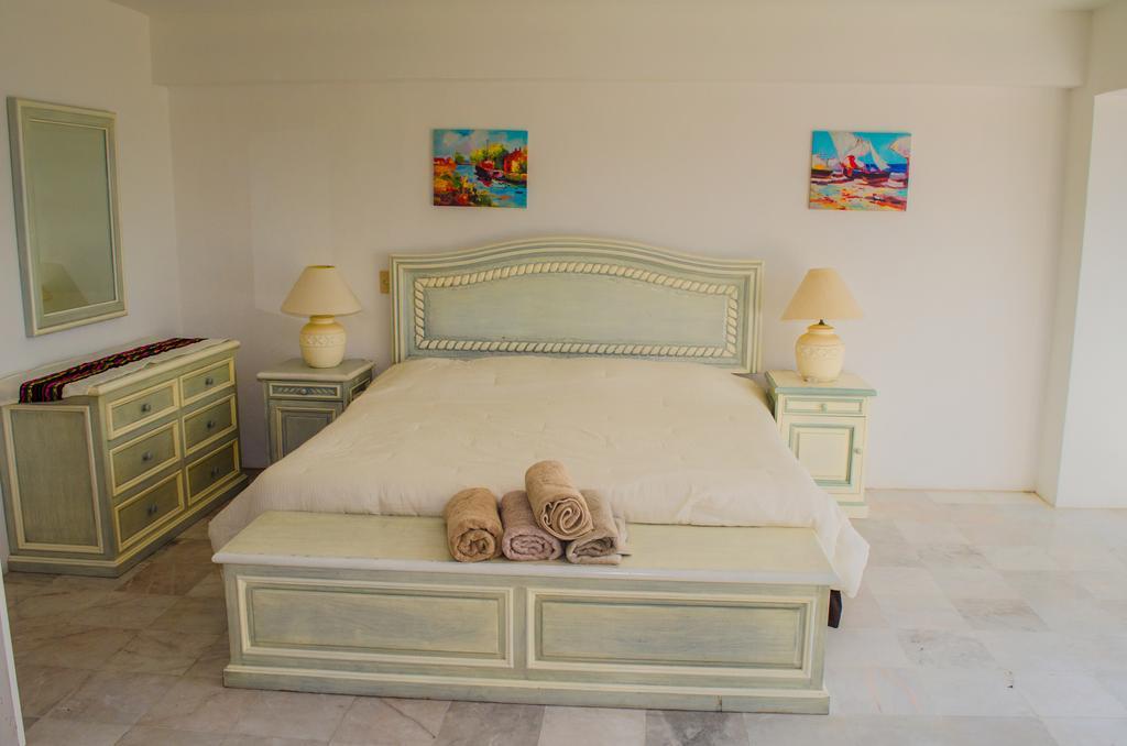 Enna Inn Ixtapa Departamentos Vista Al Mar Room photo